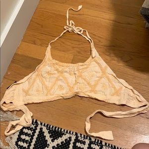 Pink flowered tie crop top